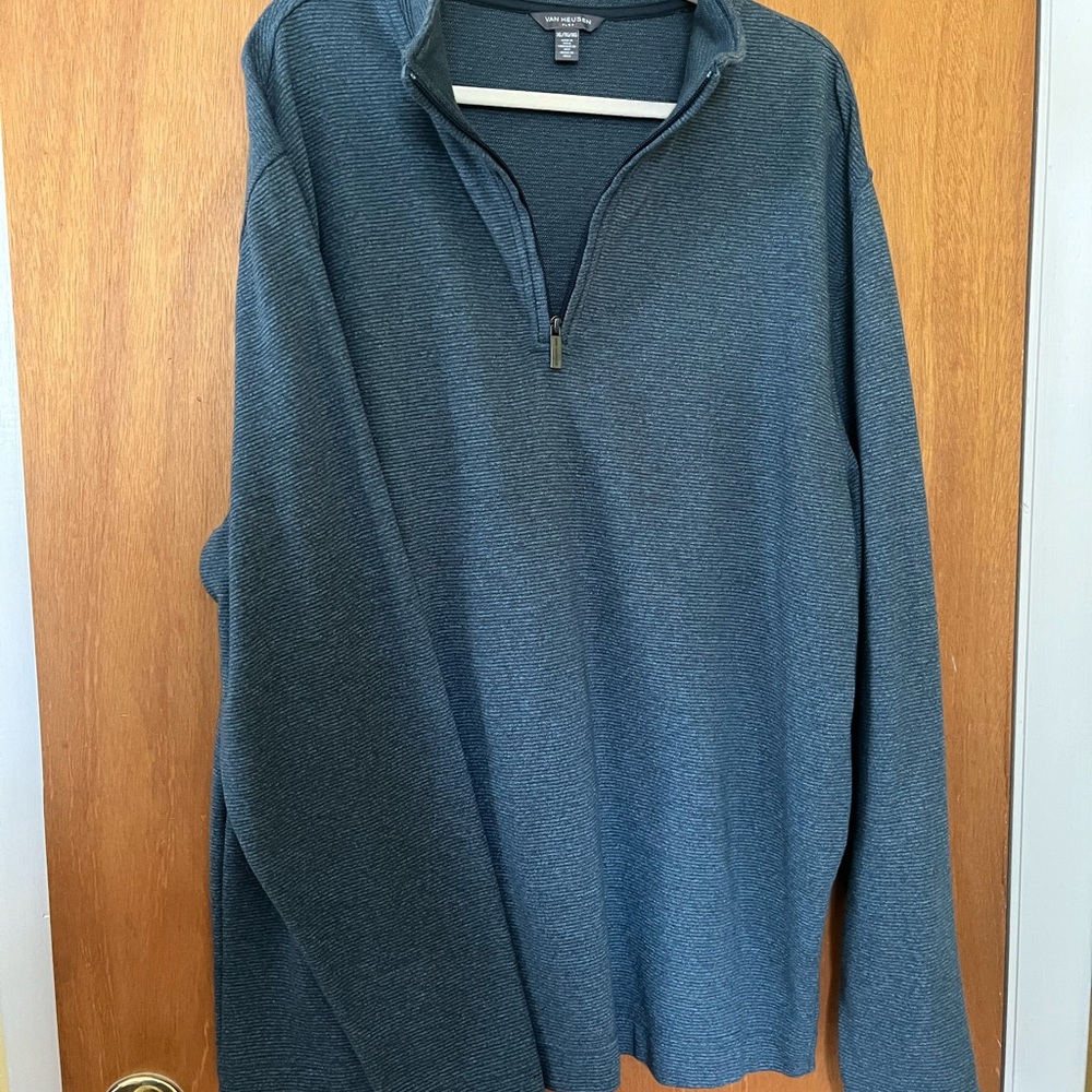 Men’s XL Van Heusen Blue/Green Quarter Zip Sweater Classic Knit